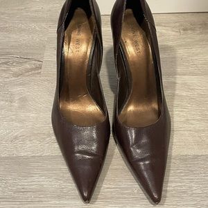 Nine West brown pointy toe heels